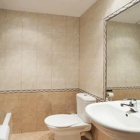 Gran Via Guesthouse